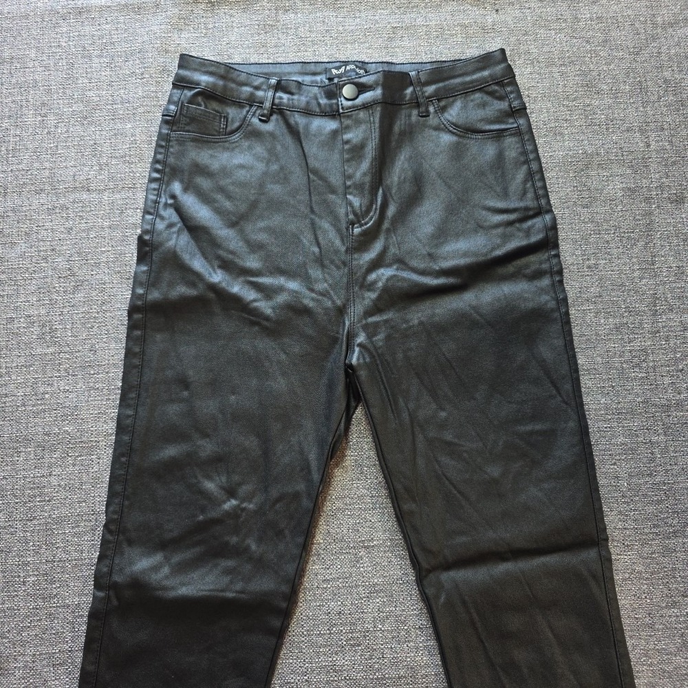 Apperloth A Black Faux Leather Skinny High Rise Pants Women's Size L